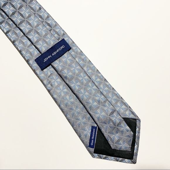 John Ashford Blue & Silver Geometric Silk Tie EUC - Picture 8 of 8